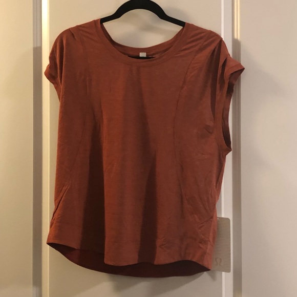 lululemon athletica Tops - NWT Lululemon Gait Keeper Top, 8